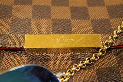 Review of the Louis Vuitton Favorite MM – Jessie’s .